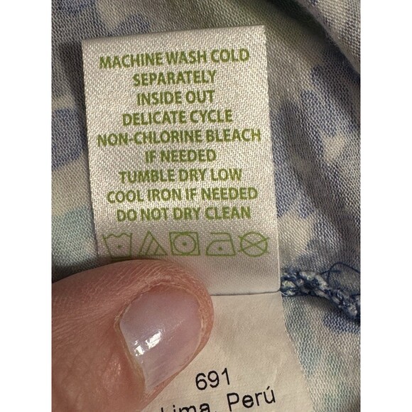 Lilly Pulitzer Top Sz M Dark Blue Green Tropical Indigo Sunset Soft Cotton - Picture 7 of 8